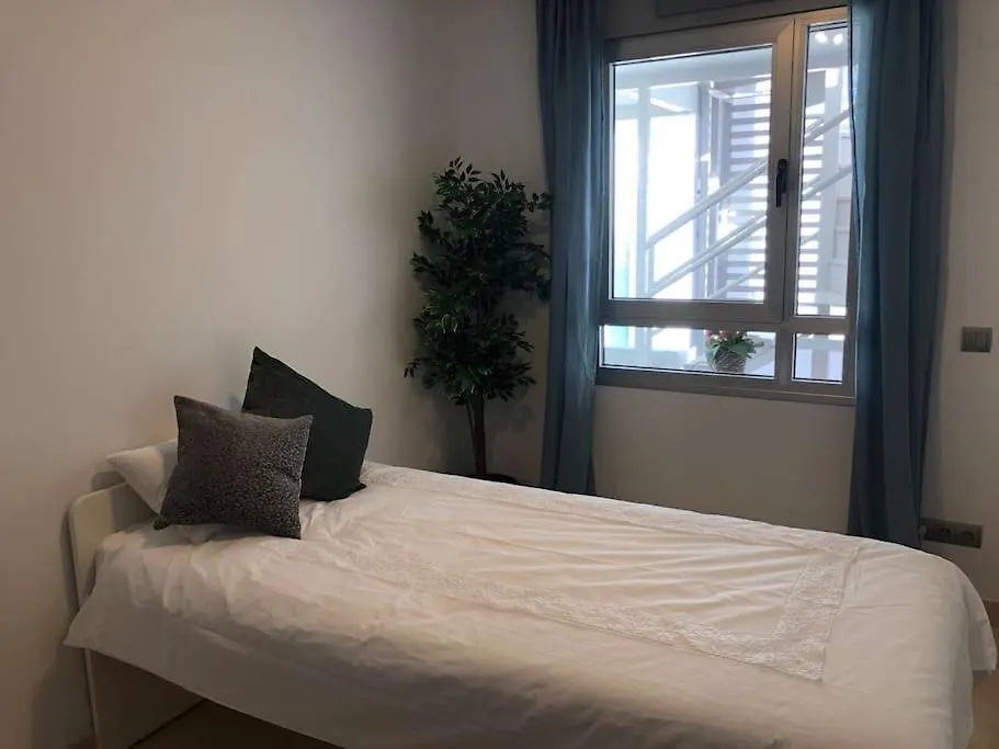 Modern Penthouse With A Large Roof Terrace Close To The Beach Marbella 0*,  Spanien