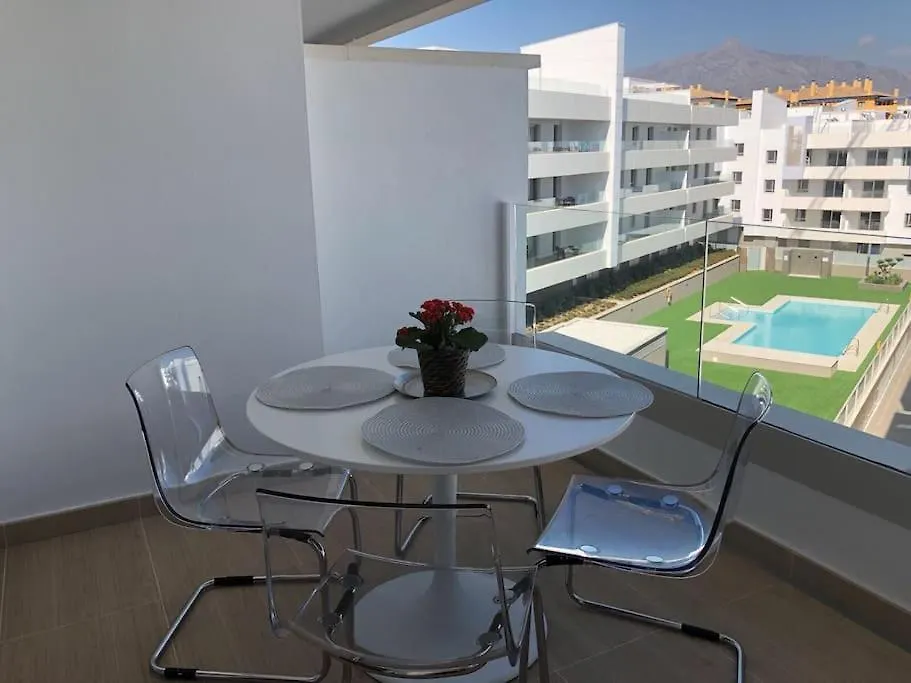 Lejlighed Modern Penthouse With A Large Roof Terrace Close To The Beach Marbella