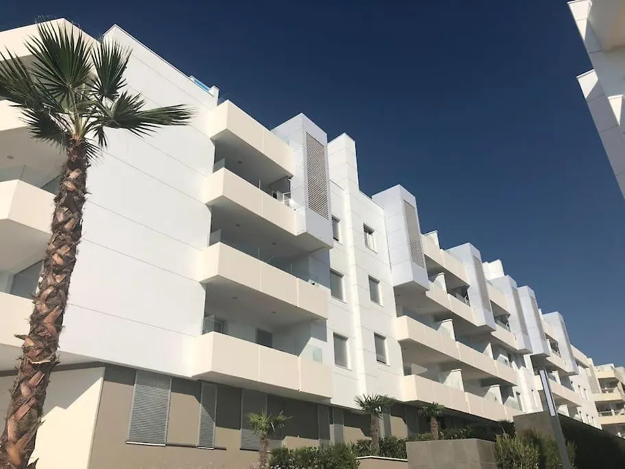 Modern Penthouse With A Large Roof Terrace Close To The Beach Marbella